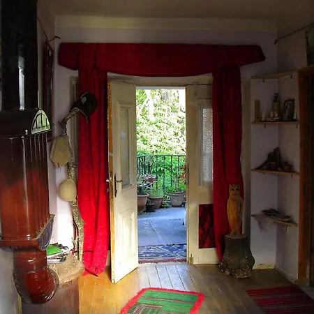 Gasthof At *