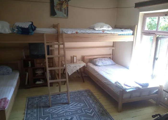 At Korça